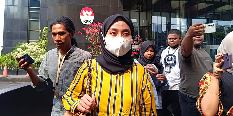 Usai Diperiksa 4 Jam dalam Kasus Abdul Ghani Kasuba, Olivia Bachmid Bungkam